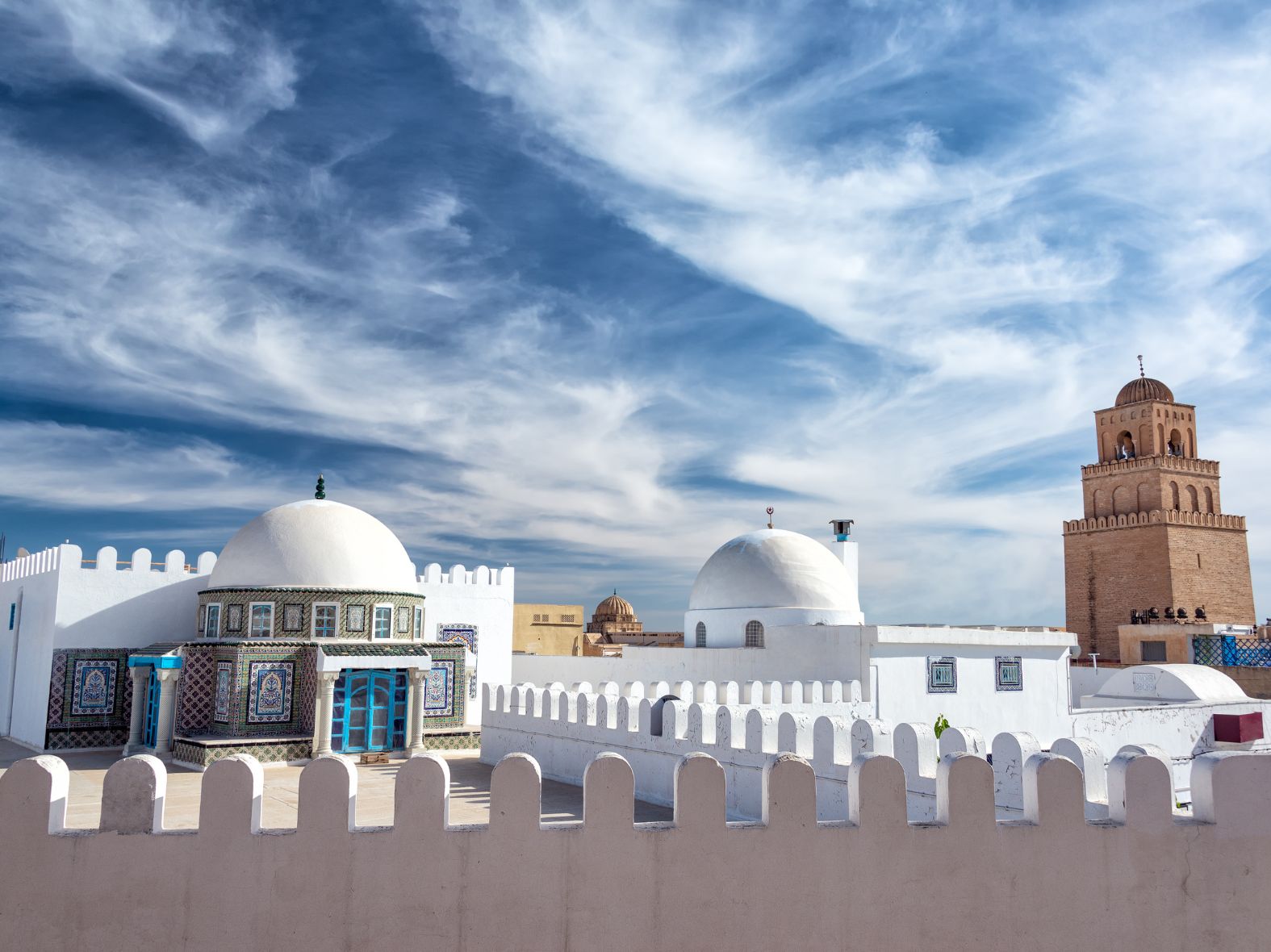 Нова година 2025 в Тунис, със самолет от Варна - 5 нощувки, програма с Гергана Стоянова и DJ от България